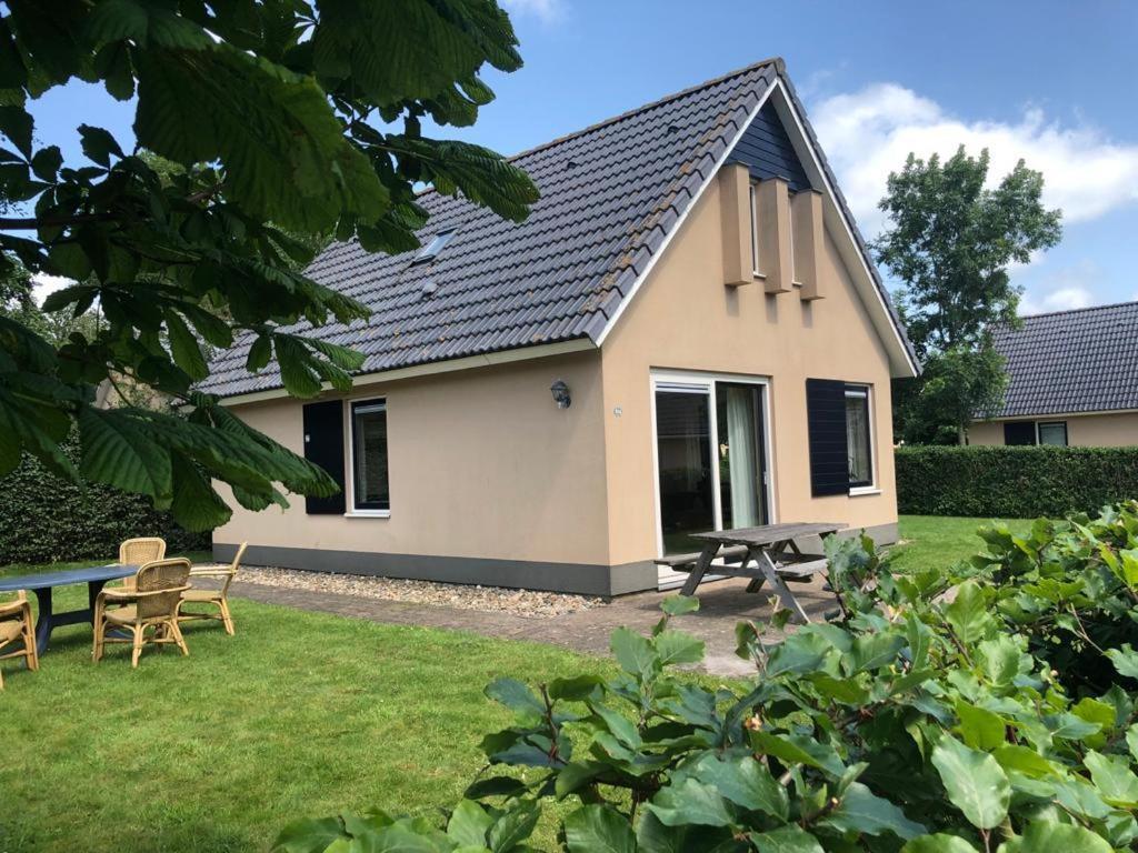 Vakantiehuis Kiki Sondel Exterior photo